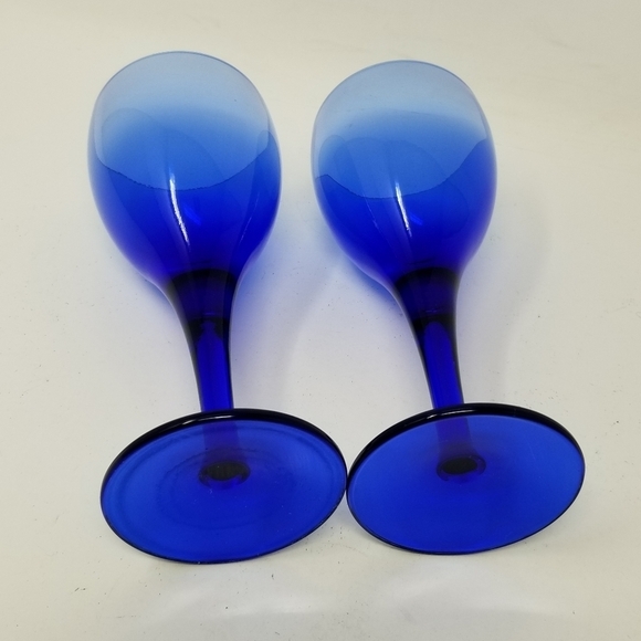 Cobalt Blue Vintage Stemmed Wine Glasses Set of Two Pair Estate - Picture 6 of 9